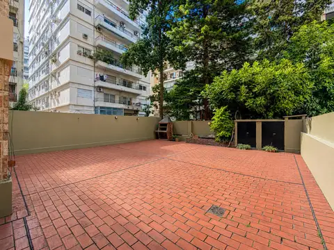 Departamento Venta 5 Ambientes con patio en Colegiales