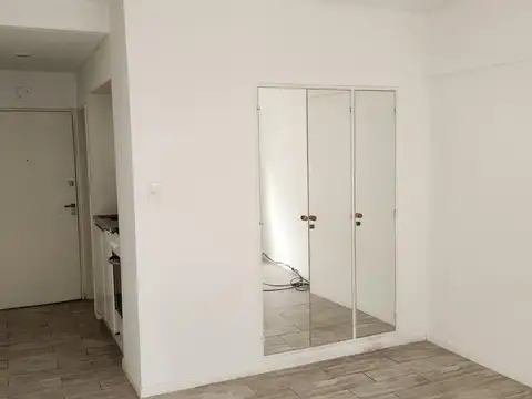 Monoambiente en Recoleta en venta, ideal para estudiantes o para percibir una renta.
