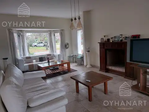Casa en Náutico Escobar sobre 2 Lotes interno 