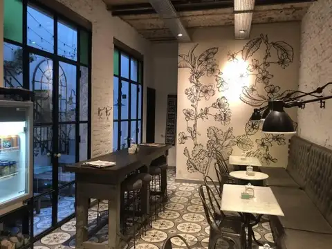 Local en Venta 50 años