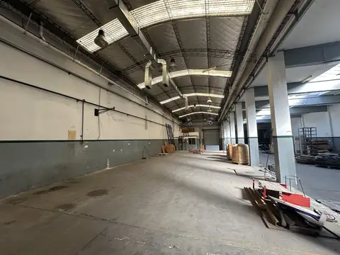 VENTA GALPÓN INDUSTRIAL AVELLANEDA PIÑEYRO