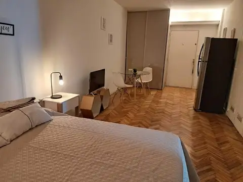 Av. Coronel Diaz  y Paraguay