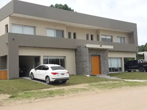 Casa en Venta de 6 dormitorios