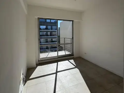 Departamento en Alquiler en Flores, $ 999.999