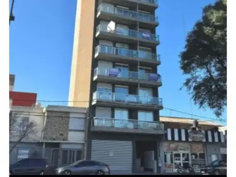 Departamento de un dormitorio en venta – Zona UCA