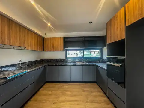 Casa  en Alquiler en Acacias, Puertos, Escobar