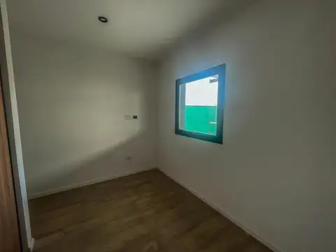Casa en Alquiler con 1 cochera