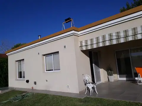 CASA EN VENTA EN CLUB DE CAMPO EL NACIONAL