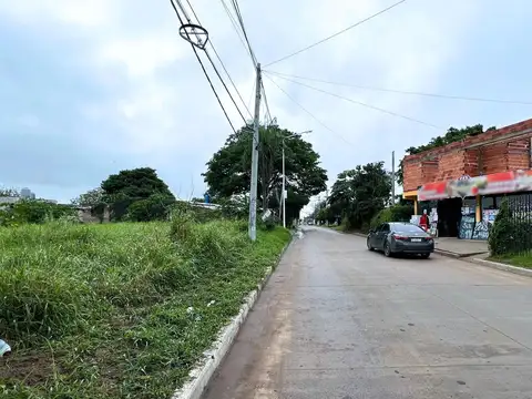 Terreno en Venta 22  mts Frente