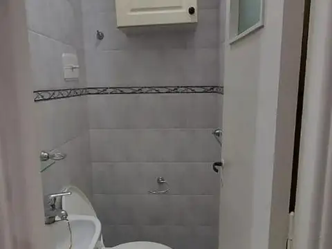 Malvinas Argentinas 99 , Piso PB