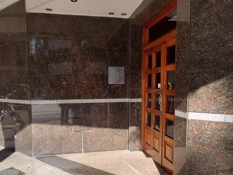 Malvinas Argentinas 99 , Piso PB