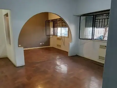 Departamento  5 amb 3 baños Planta Baja al frente C/ PATIO