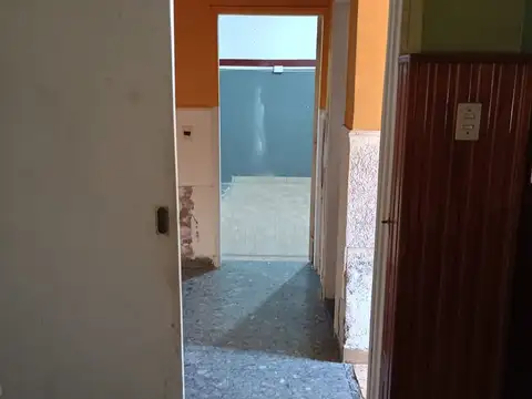 Depto Tipo Casa en Alquiler de 4 ambientes