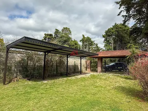 Casa 5 ambientes con 3 baños