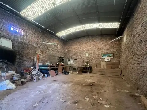 Galpon en Alquiler en Las Heras, $ 400.000