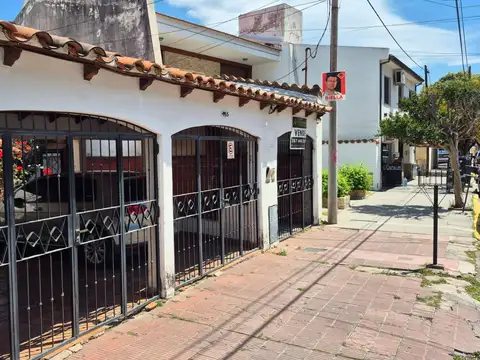 Av. Uruguay 900