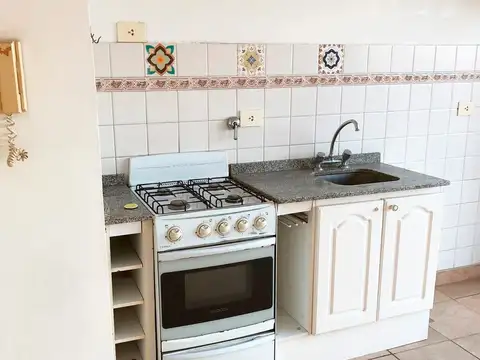 Departamento en Alquiler en Centro, $ 380.000