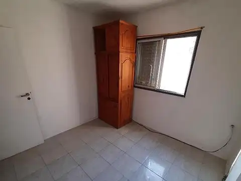 Departamento 1 ambiente dividido cercanía a la estación Venta - Moron