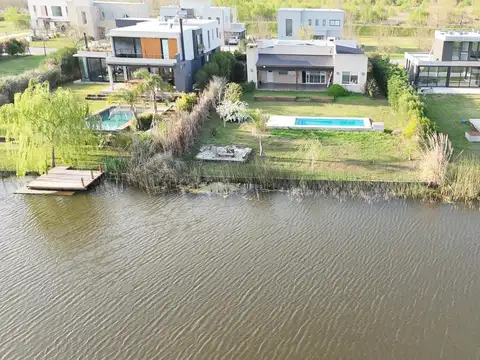 Casa en Venta en El Naudir, USD 235.000