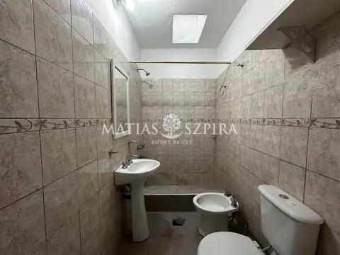 Depto Tipo Casa en Alquiler de 2 dormitorios