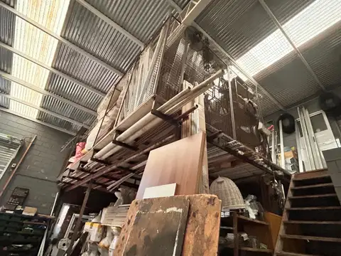 Depósito / Galpón a metros de Aut. Panamericana - NUEVO PRECIO