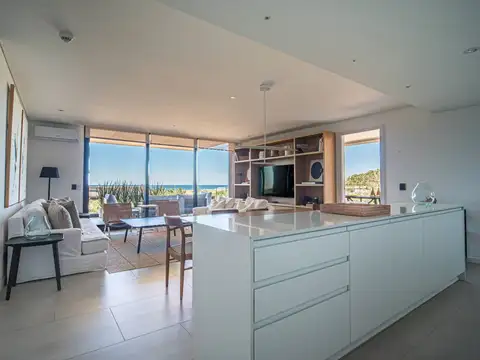 Departamento 4 ambientes con 3 baños
