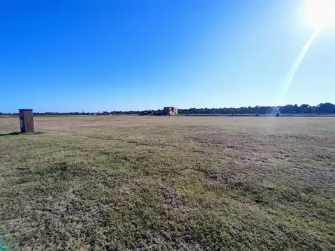 Lote en Oportunidad Barrio El Naudir, Etapa 3 zona Laguna. Acepta Financiación!