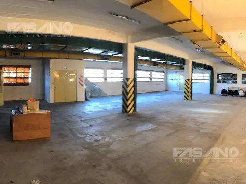 Local en Venta 30 años