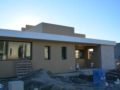 Casa en Venta en La Arbolada, USD 139.000