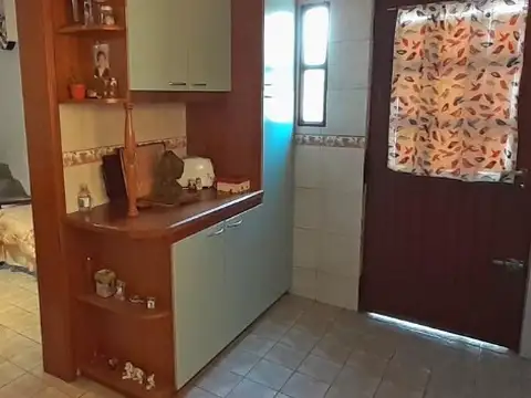 Casa 6 ambientes con 3 baños