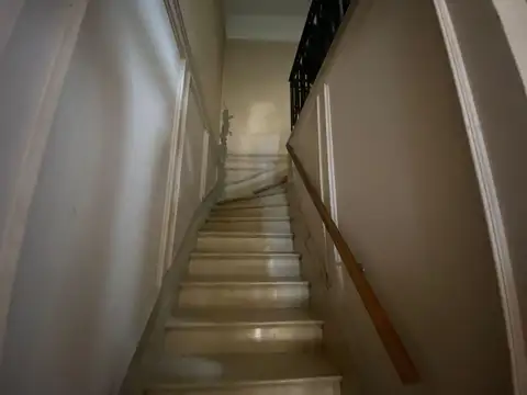 Depto Tipo Casa en Alquiler 60 años