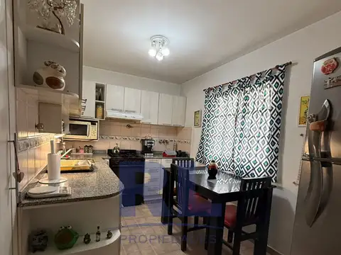 Departamento Dúplex de 3 Ambientes, al frente,