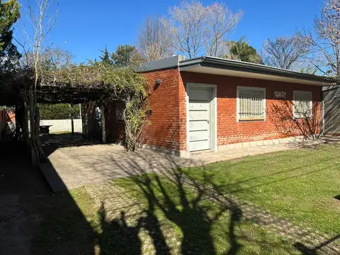 Casa en Venta en Sauce Viejo, USD 85.000