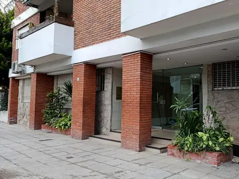 Pedro Moran al 4700
