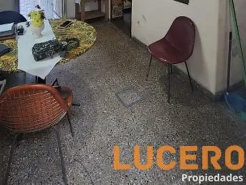 Cristóbal M. Hicken 2900