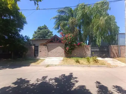 Casa en Ituzaingo Norte 3 ambientes.