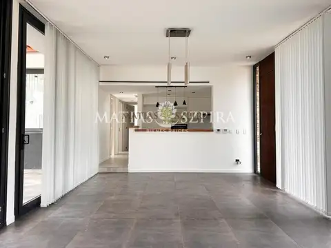 Casa en Venta en El Nacional Club De Campo, USD 298.000