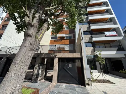 Rincón 300, Piso 2