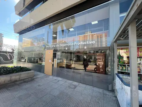 Local en Venta en Ituzaingo, USD 300.000