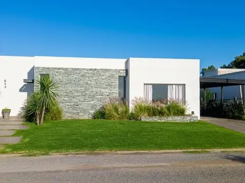 Venta Casa en Horizontes al Sur 3 Dormitorios Canning