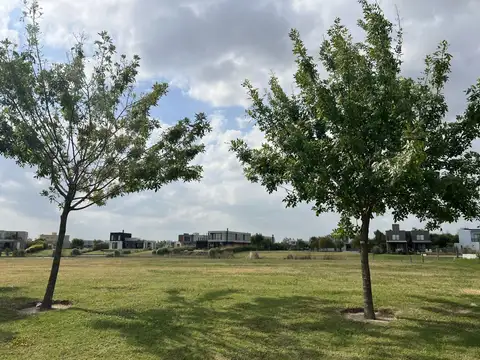 Terreno - El Naudir Lote A La Laguna Gran Oportunidad!