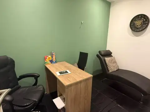 Oficina consultorio 507 y 132 Alquiler