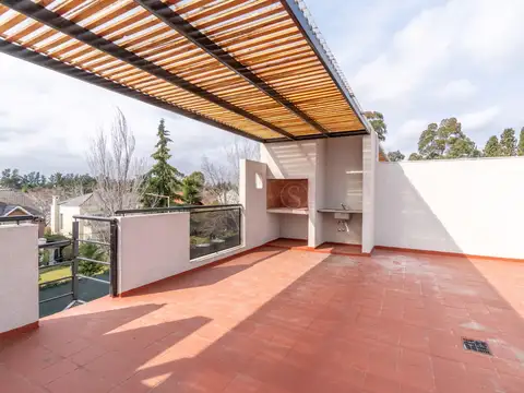 CONDOMINIO TRAUM 100