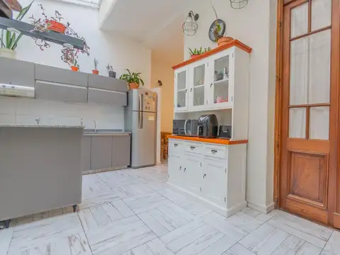 Depto Tipo Casa 3 ambientes con 2 baños
