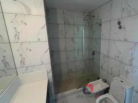 Departamento en Alquiler de 3 dormitorios