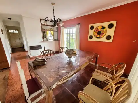 Casa en Venta con 5 cocheras