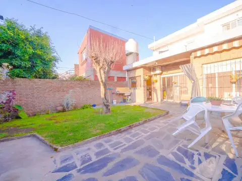 Casa en Venta en Villa Adelina, USD 215.000