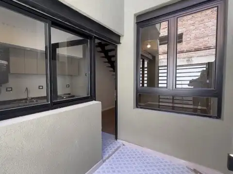 Depto Tipo Casa en Venta de 2 ambientes