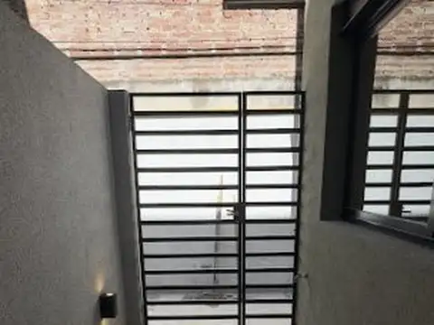 Depto Tipo Casa en Venta de 1 dormitorio