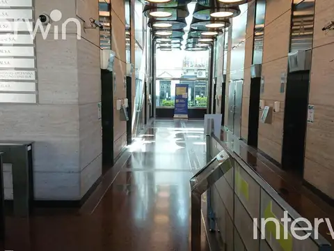 Oficina en Venta 25 años